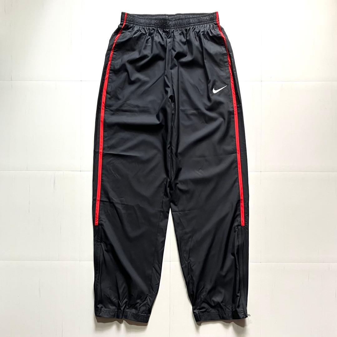 美品】00s NIKE TOTAL90 ピステスーツセットアップ 黒/赤 M - メルカリ
