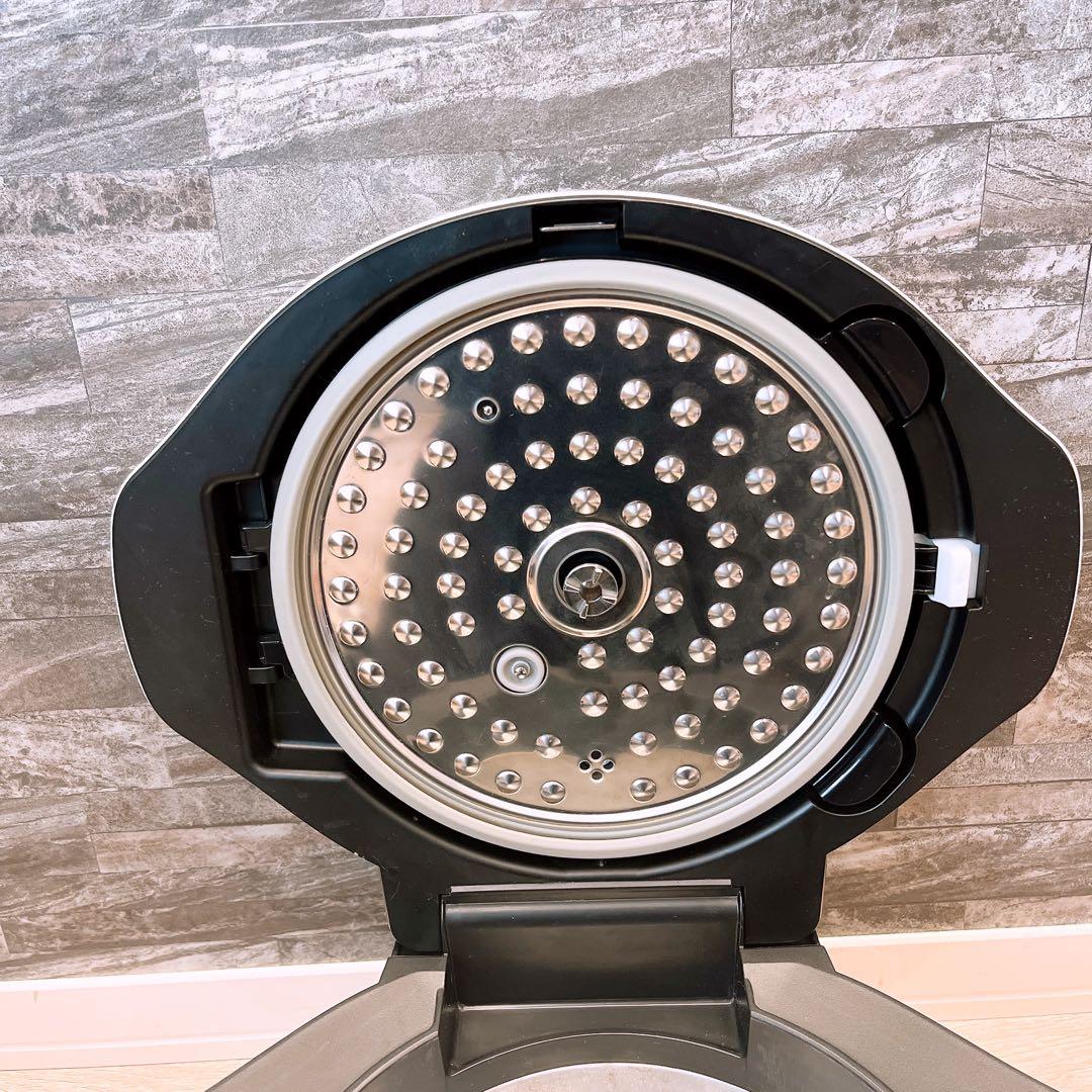 ヘルシオ　ホットクック　2.4L KN-HW24G-W ホワイト