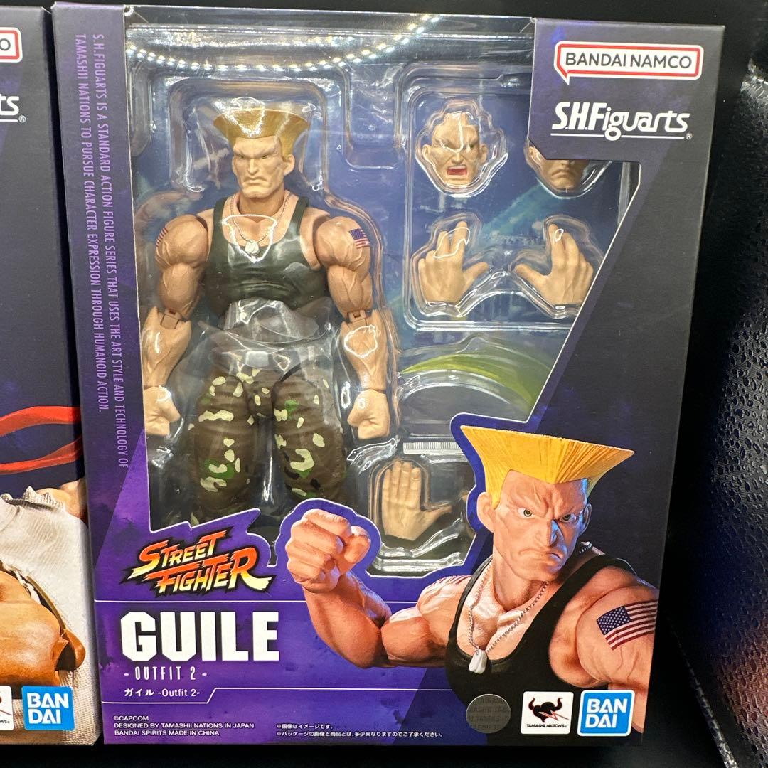 フィギュアーツ　リュウ　ガイル フィギュア