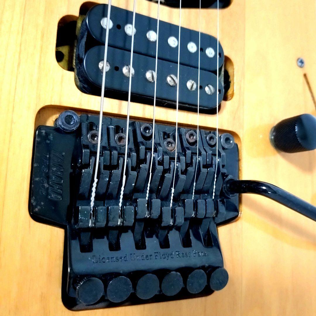 YAMAHA　ヤマハ　RGX521D　スーパーストラトタイプ　エレキギター