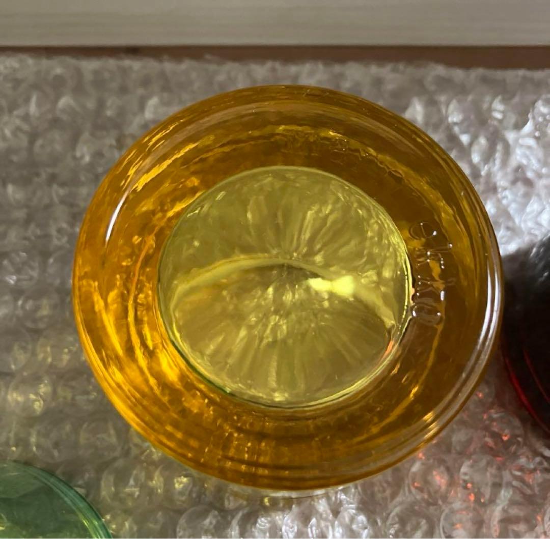 イッタラキビライトグリーンイエロークランベリーキャンドルホルダー