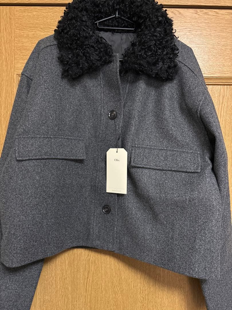 ☆m様専用☆ 【新品未着用タグ付き】olu. フェイクウールショート