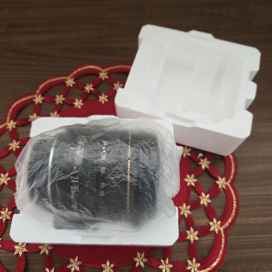 Canon EF 24-85mm f/3.5-4.5 USM ズームレンズ