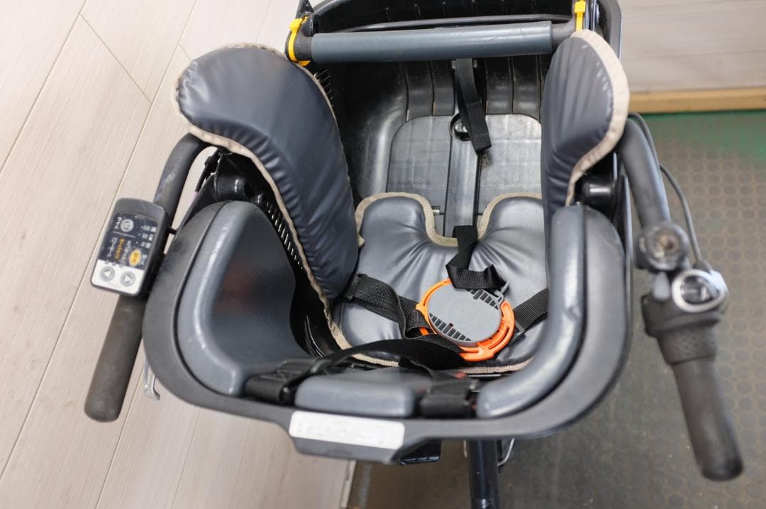 新基準パナソニック ギュット　　20インチ　3段　8.9Ah（5点灯）充電器あり