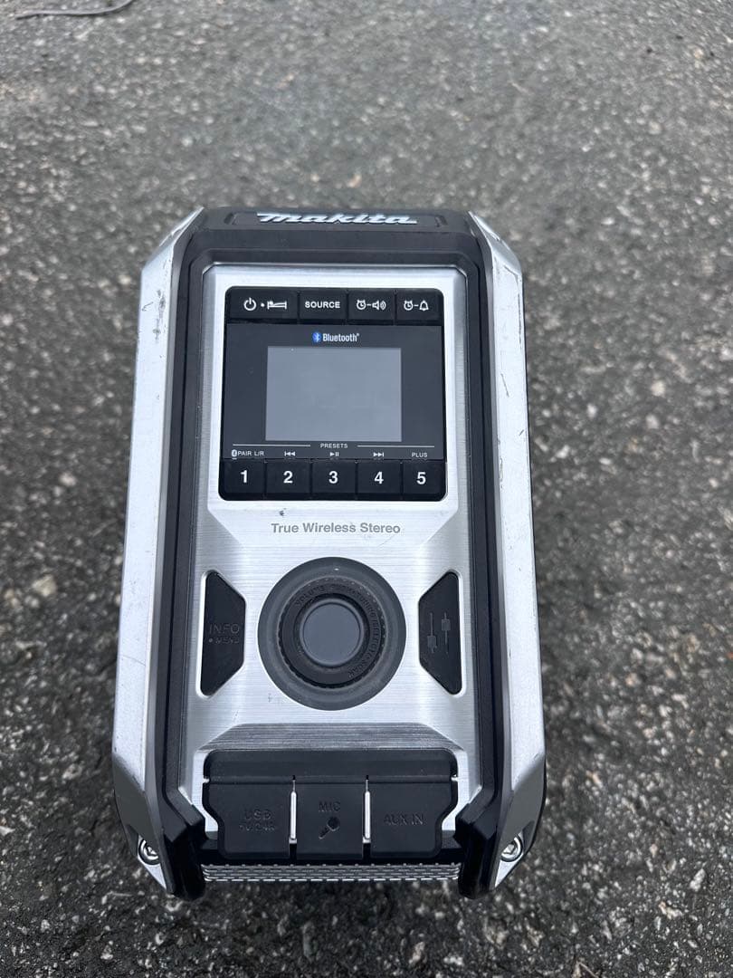 ジャンクMakita MR113 Bluetoothラジオ - メルカリ
