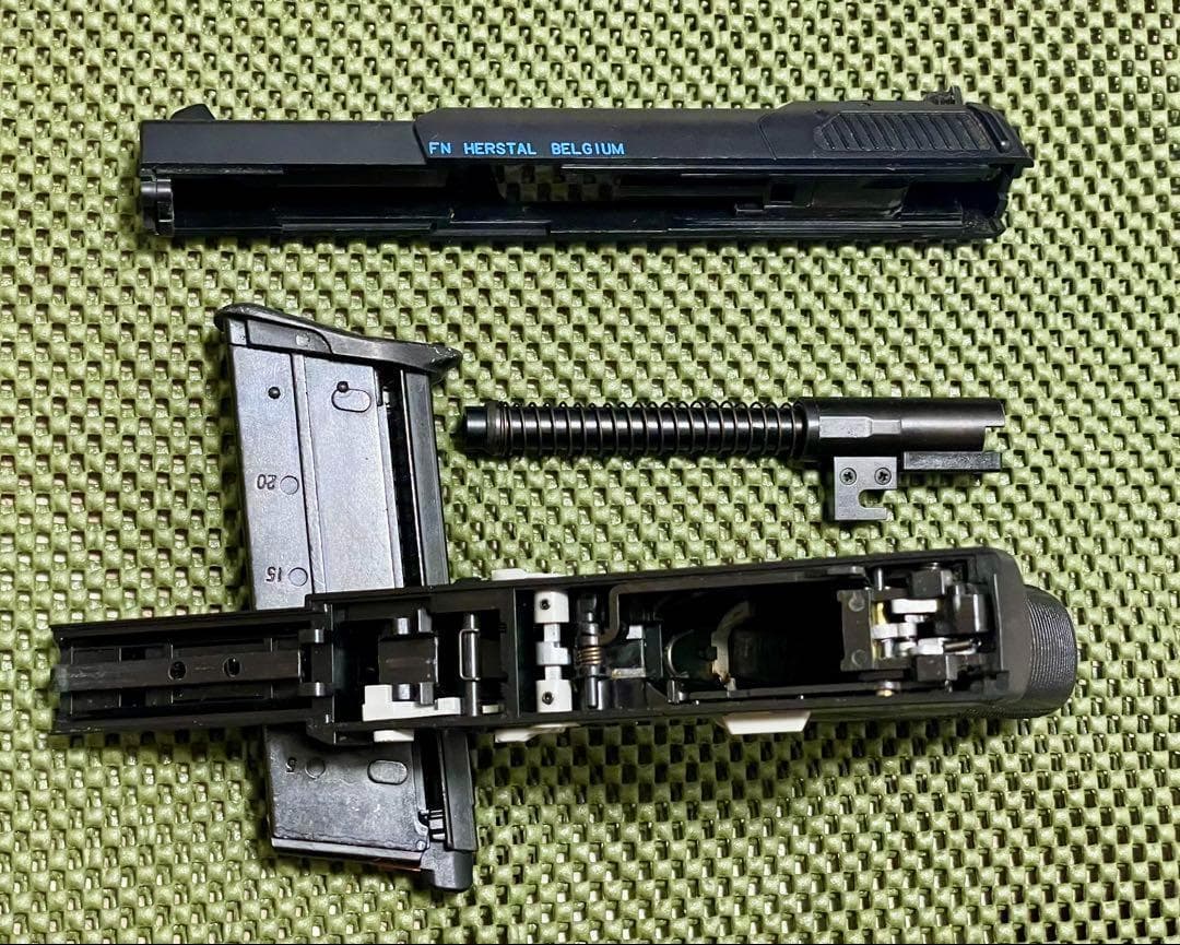 FN Five-seveN　６㎜ガスブローバックガン　マルシン