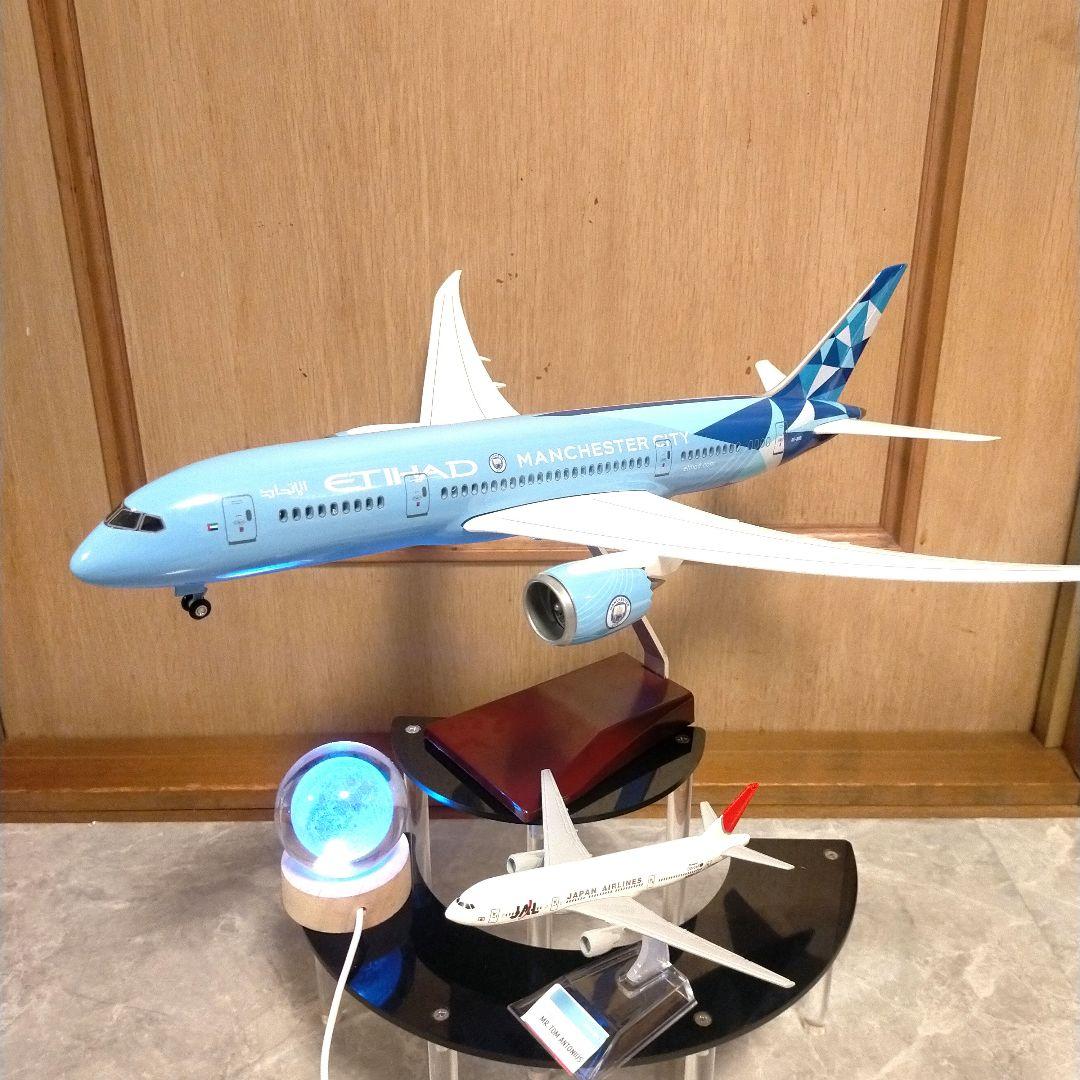 5/4..入荷 サッカー／マンチェスターシティーver エティハド航空機