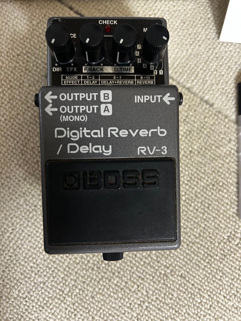 BOSS RV-3 デジタルリバーブ/ディレイ - メルカリ