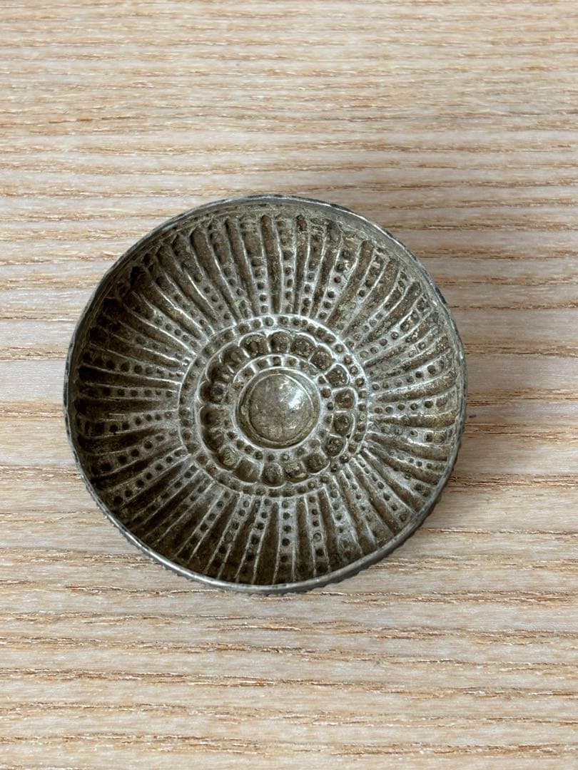 タイ・チェンマイの骨董店で購入した銀製の蓋物 - メルカリ