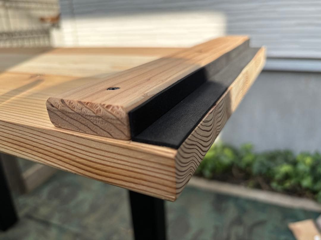 新型シエンタ10系専用設計】ハンドメイド杉無垢材ラゲージボード｜車