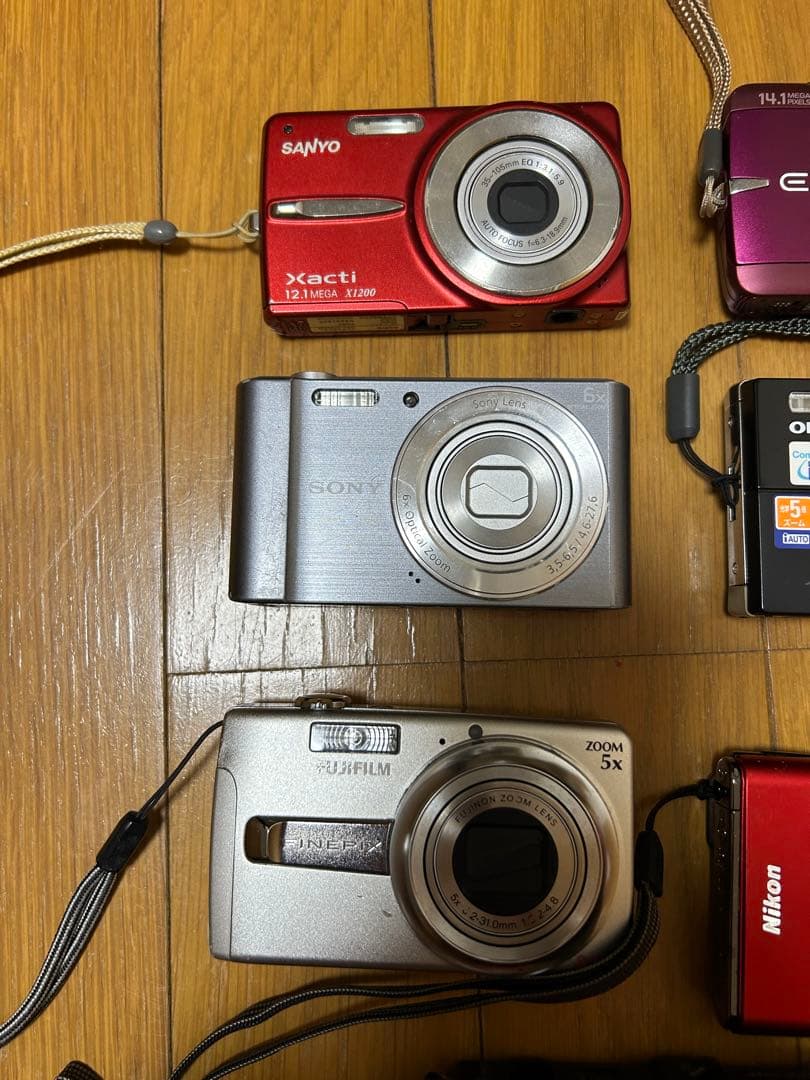 ③デジカメまとめ売り6点