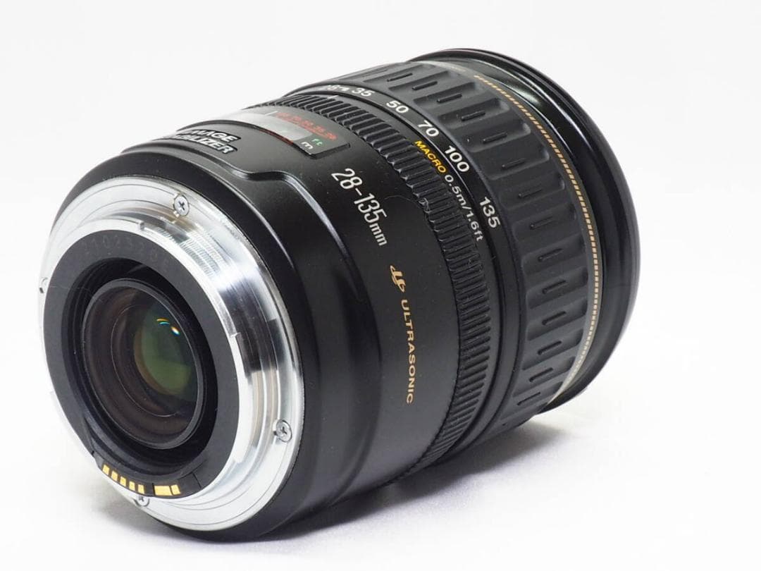 Canon EF 28-135mm F3.5-5.6 IS USM 《 動作良好
