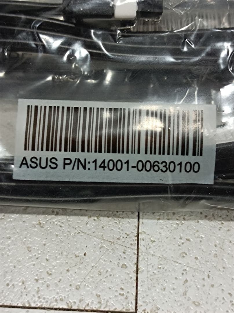 八6888] ASUS SATAケーブル 合計20個セット - メルカリ