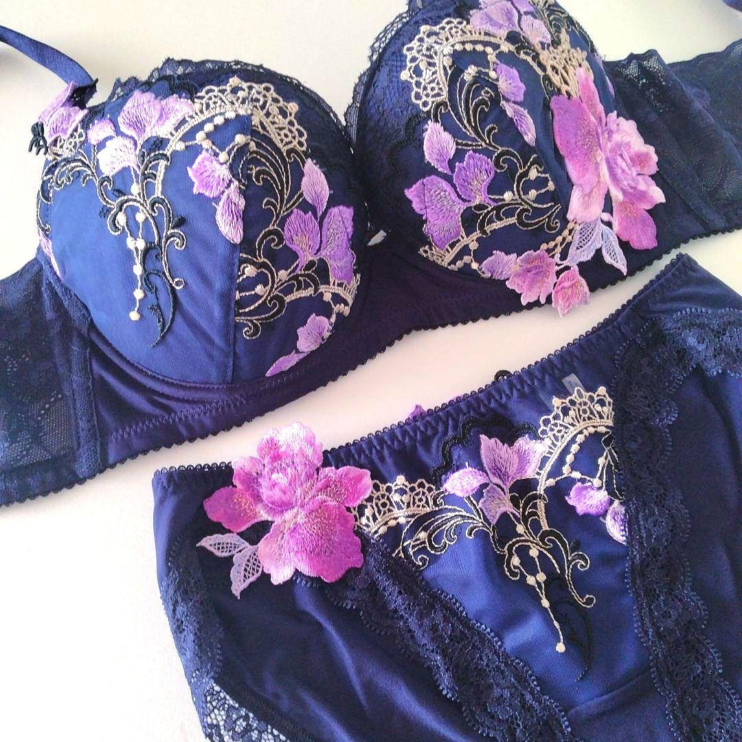 【新品】ワコール《サルート》91G Rich Veil Bra E70/M