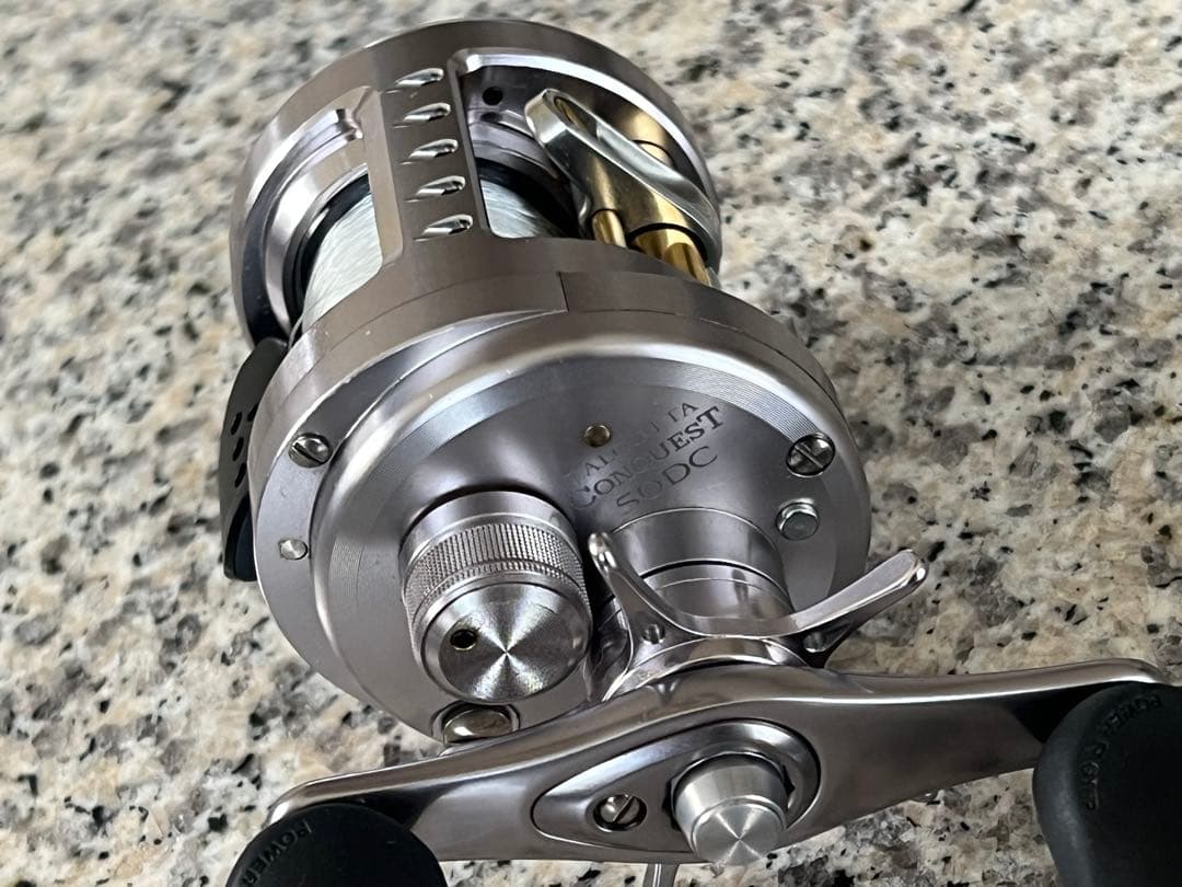 シマノ / SHIMANO ○ 11 カルカッタコンクエスト50DC ハイギア - メルカリ