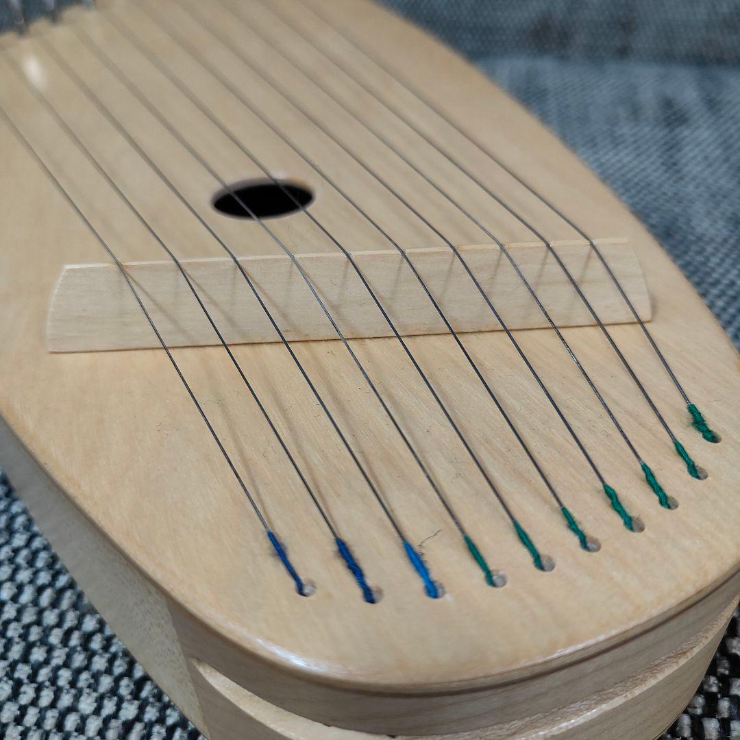 ゲルトナー カンテレ 10弦 W.LOTHAR GARTNER D-7750 - メルカリ