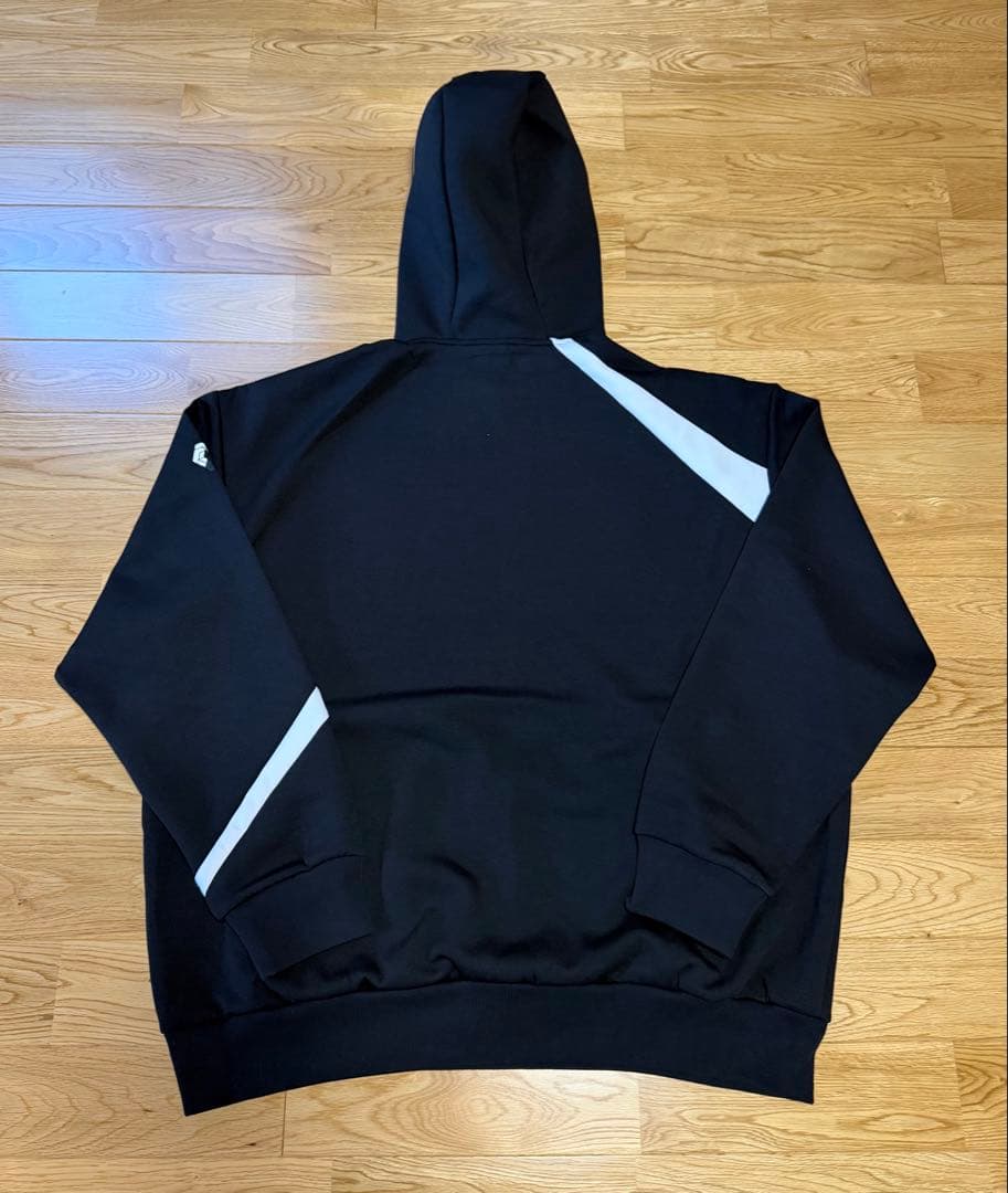 新品！CRONOS ブラックパーカー フード付き - メルカリ