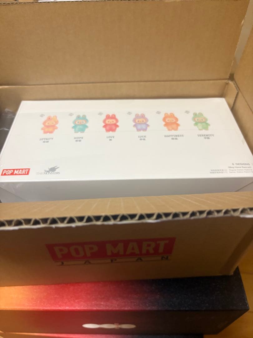 【正規品・未開封】Labubu Big into Energyアソートボックス