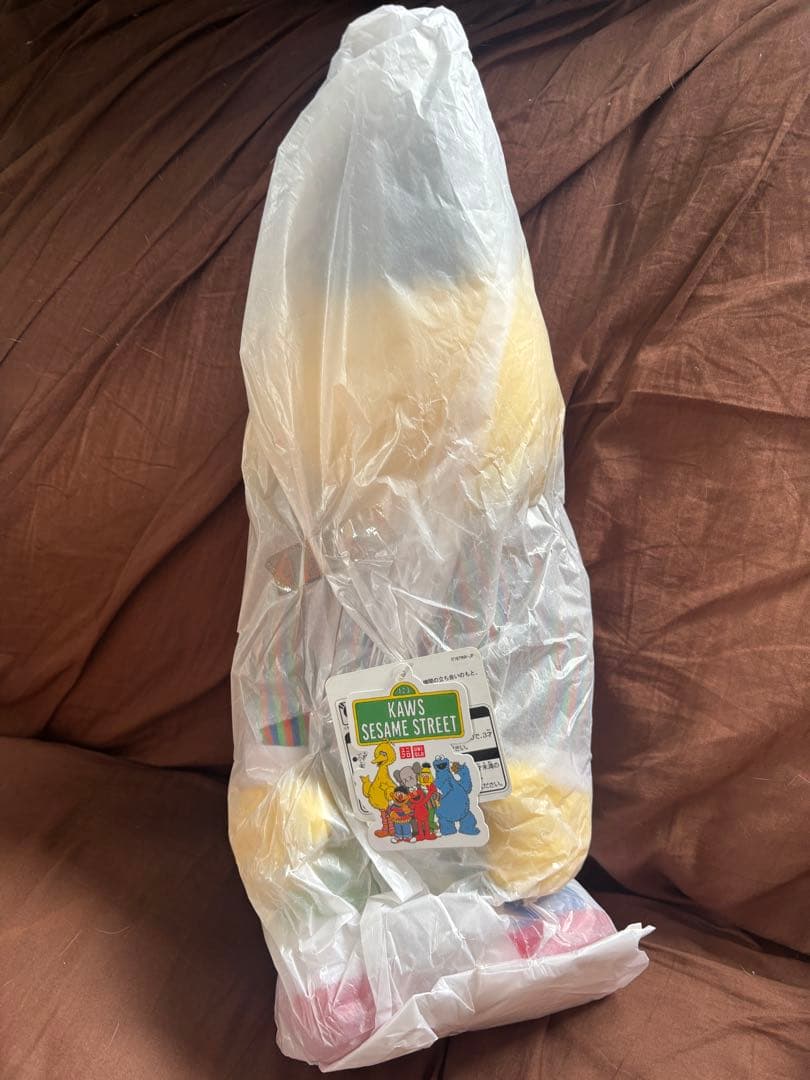 【タグ付き】KAWS セサミストリート ぬいぐるみ