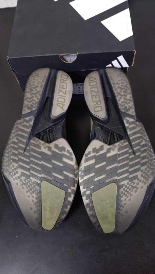 【26.5cm】アディダス　アディオスプロ4