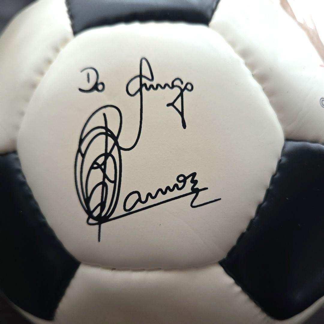 ラモス瑠偉サイン入りサッカーボールとタグとネット SUNGET INC