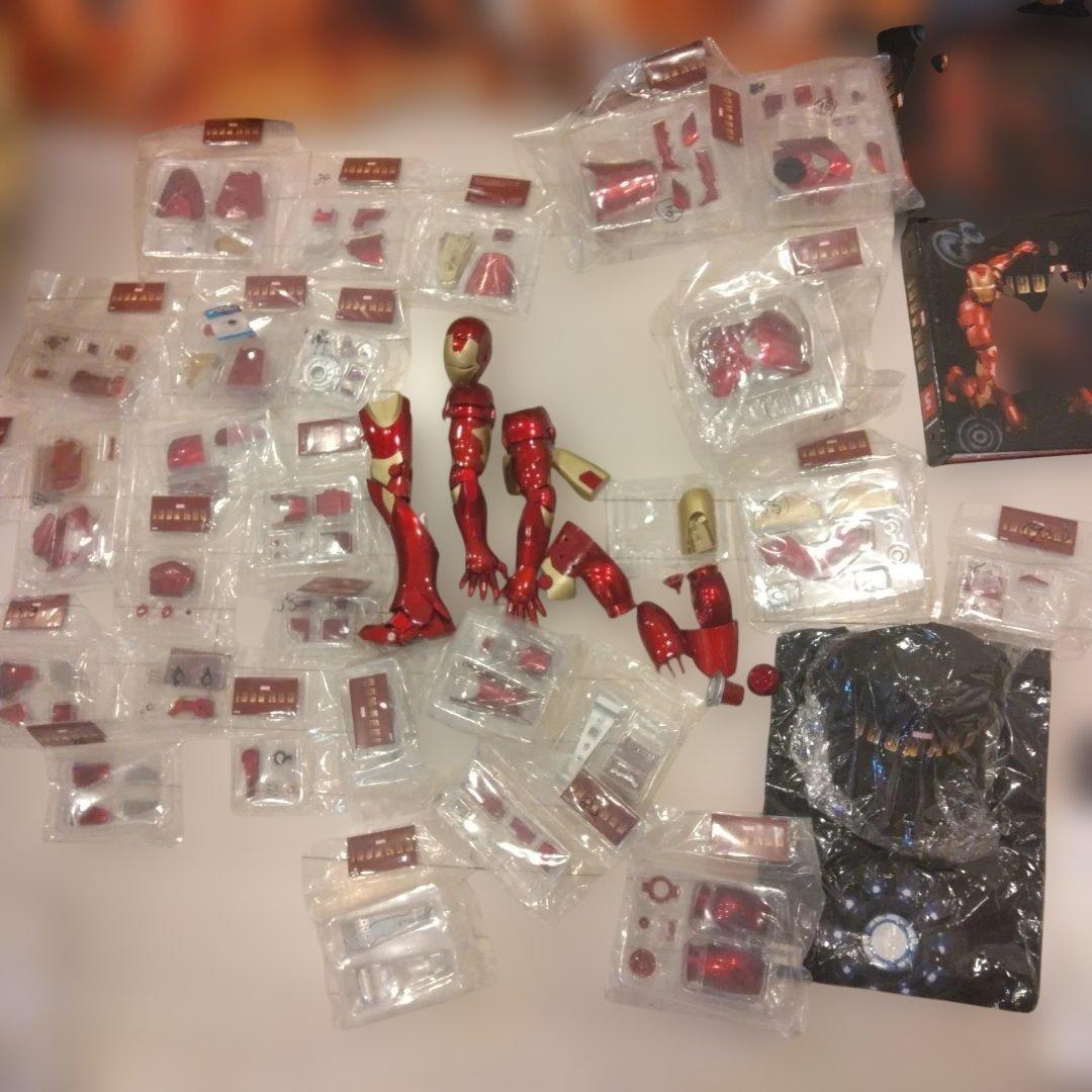 アイアンマン デアゴスティーニ　1〜100号　マガジン付きファイル５冊