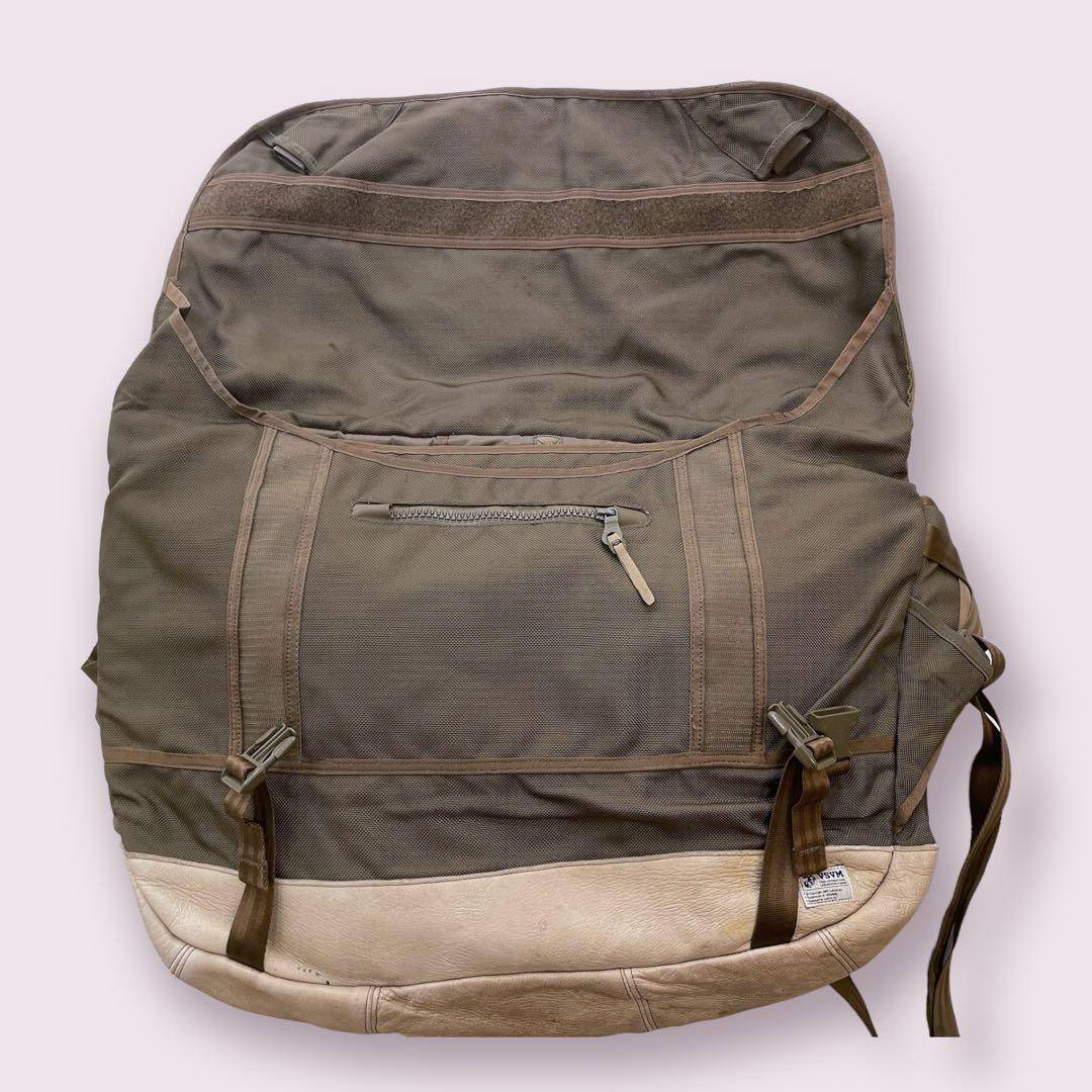 VISVIM メッセンジャーバッグ - メルカリ