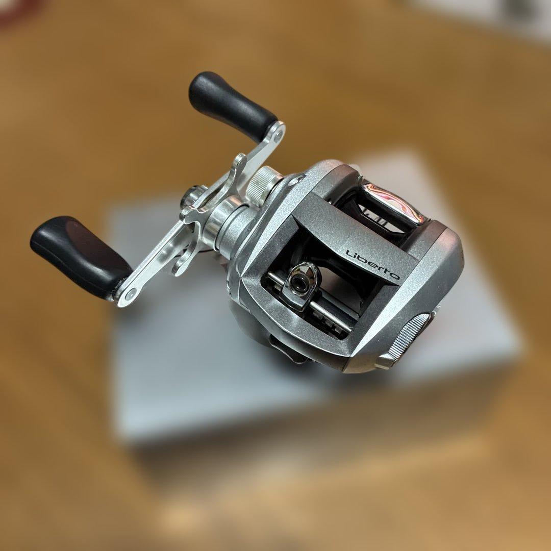 ダイワ リベルトピクシー　シルバーマイカ SPORT LIFE PLANETSﾘﾍﾞﾙﾄﾋﾟｸｼｰL ｼﾙﾊﾞｰﾏｲｶ: ベイト・両軸リール
