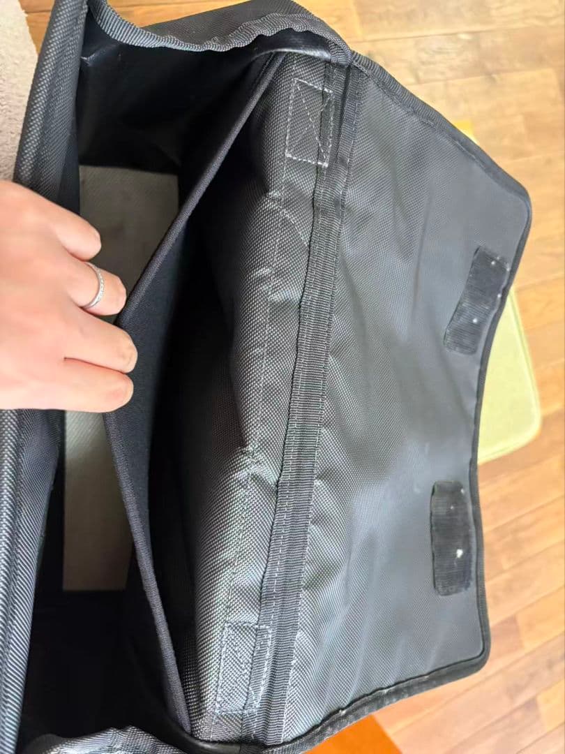 Feuerwear ドイツ製 消防ホースで作られた パソコンバッグ - メルカリ