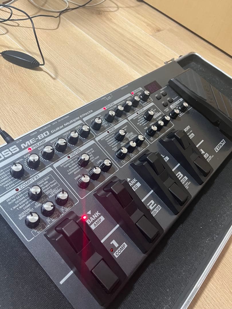 【通電確認済】BOSS ME-80 マルチエフェクター