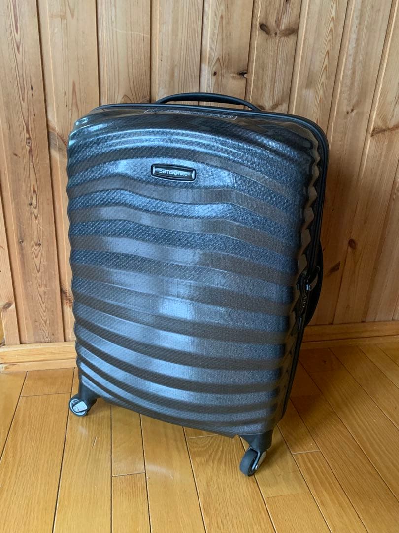 サムソナイト　ライトショック55 　コスモライト後継品　機内持込可能 Samsonite（サムソナイト） 『並行輸入品』 スーツケース シーライト