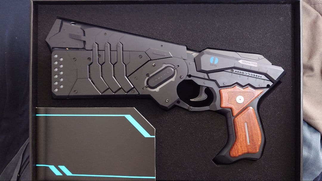 【限定品】ドミネーター SPECIAL EDITION (携帯用ケース付き)