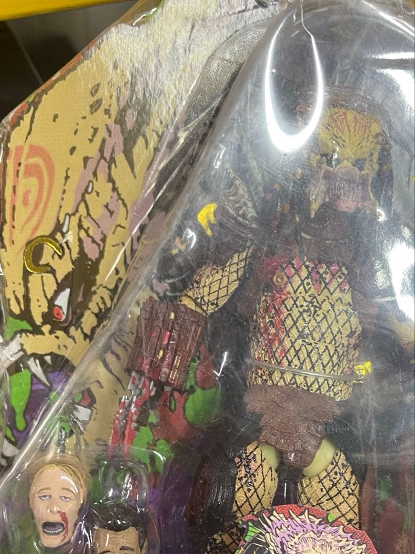 BAD BLOOD PREDATOR フィギュア