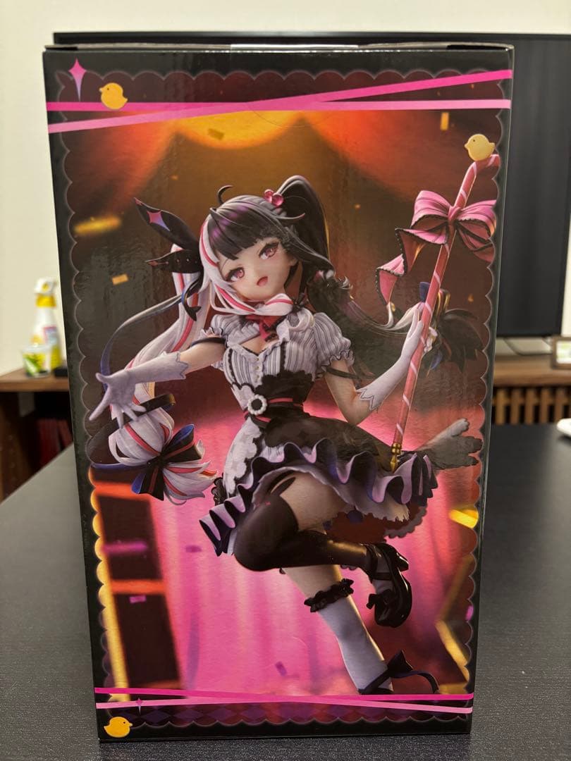 【新品未開封品】夜見れな 1/7スケールフィギュア　にじさんじ