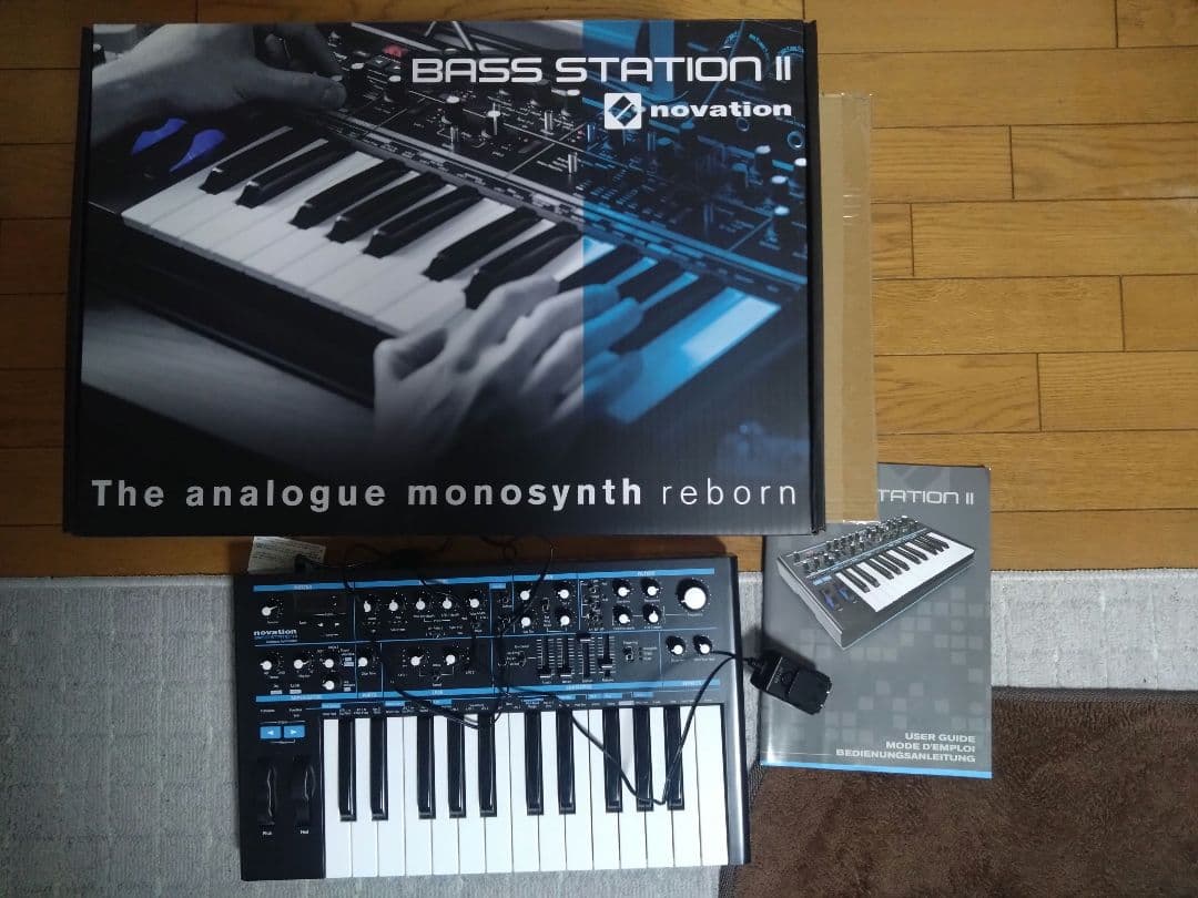 最終値下げ　novation Bass Station II Novation Bass Station ll Analog Synthesizer Keyboard, 25-Key