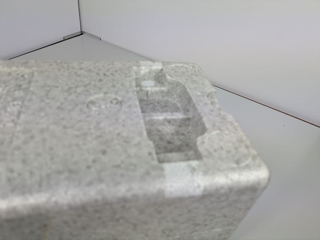 1/18 ミニカー オートアート ランボルギーニ アヴェンタドール LP720