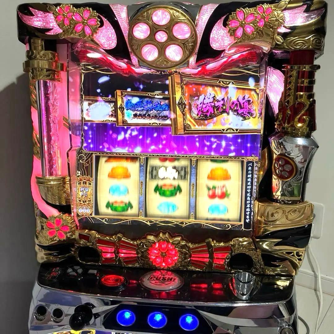 送料込み　花の慶次　天を穿つ戦槍　スロット実機　ドア・設定キー　不要機付き