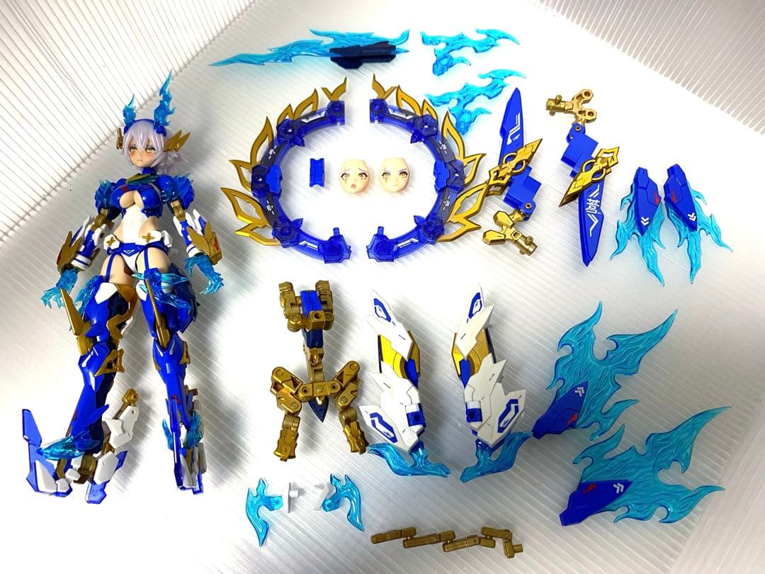 メガミデバイス　皇巫スサノヲ 蒼炎 限定特典付き】皇巫 スサノヲ 蒼炎｜コトブキヤオンラインショップ