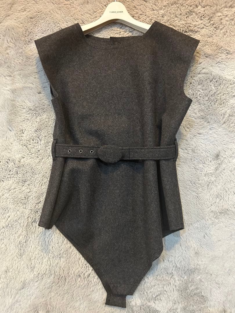 fumika_uchida Felt Costume Top DarkGray - メルカリ
