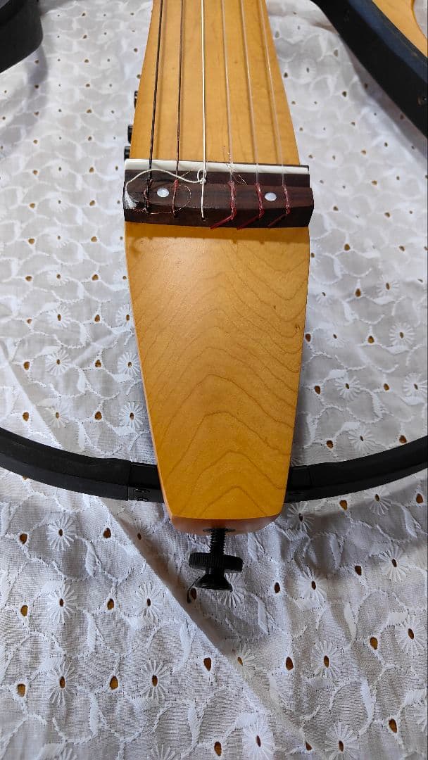 美品ヤマハ サイレントギター 100 S6弦ギター付属品多数