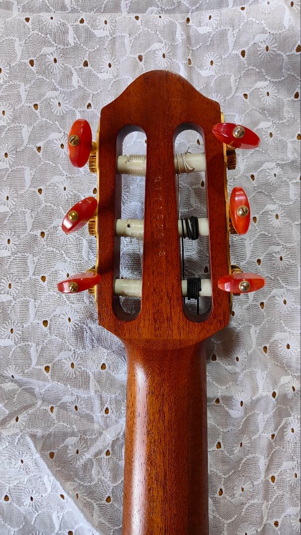 美品ヤマハ サイレントギター 100 S6弦ギター付属品多数