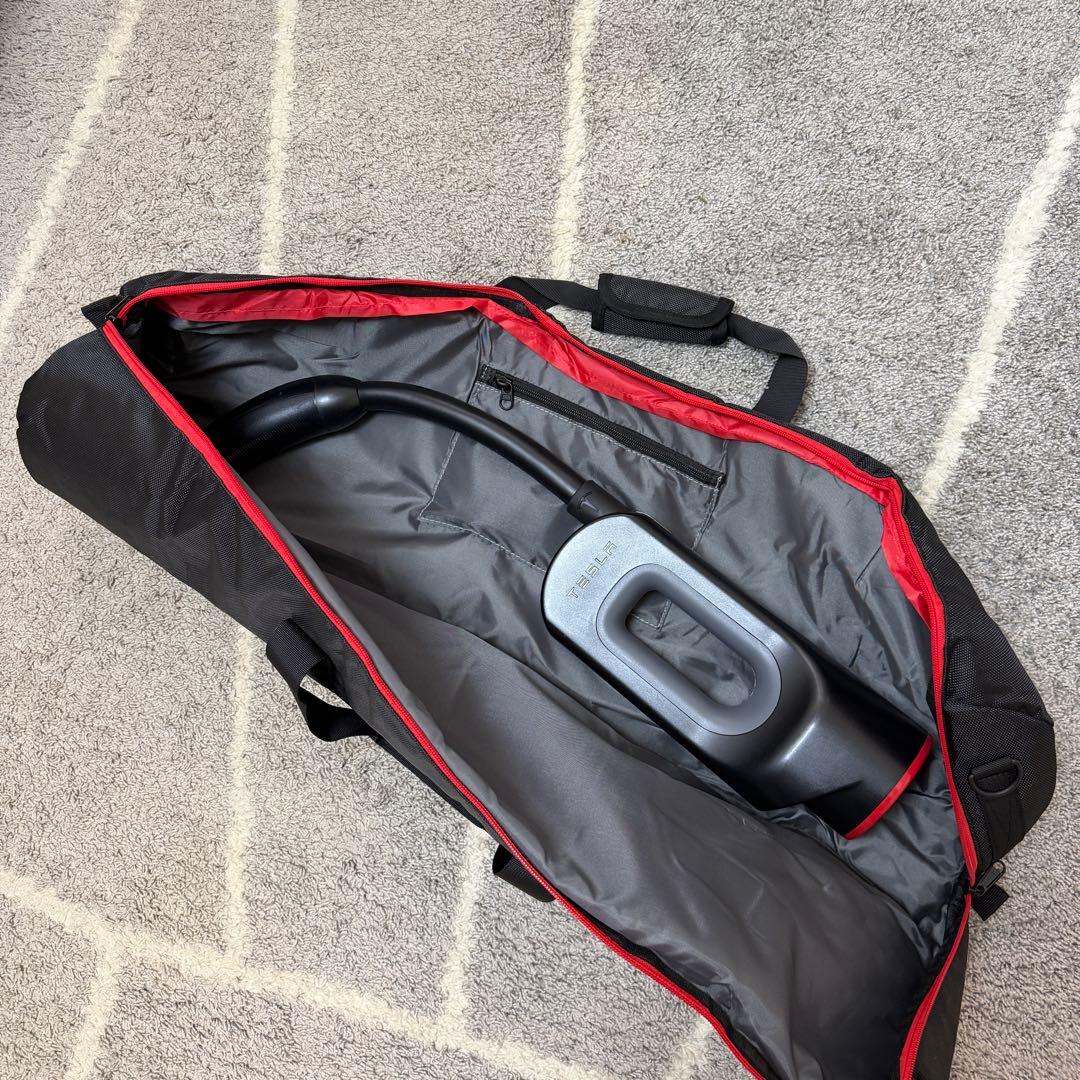 美品】テスラ 国内チャデモアダプター (専用バッグ付き）