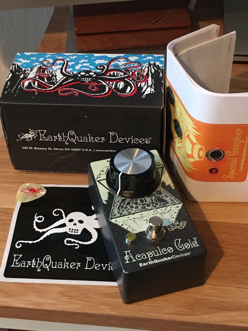 Earthquaker Devices Acapulco Gold 限定カラー