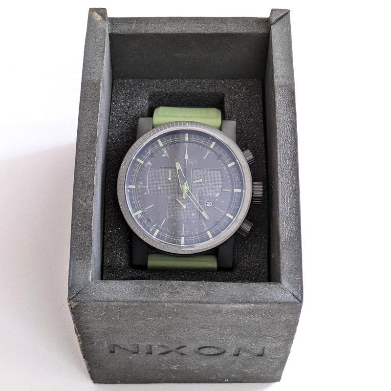 新品 ニクソン マグナコン マットブラック オリーブグリーン メンズ
