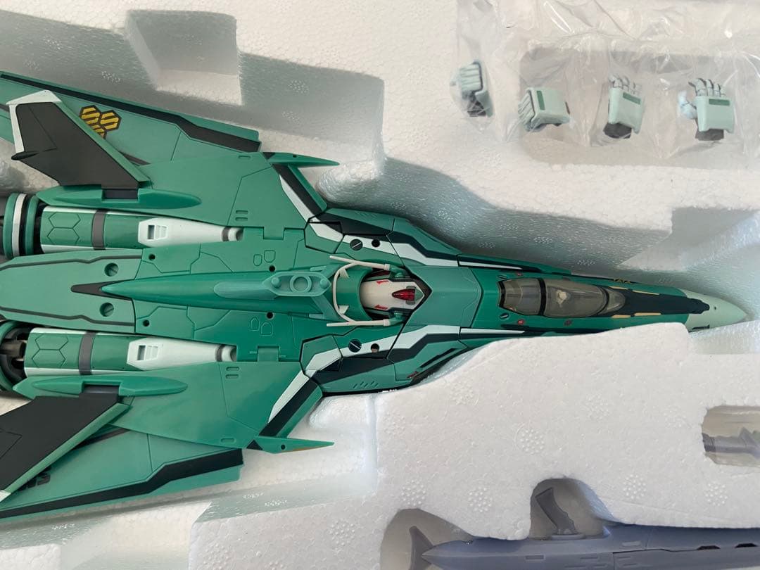 DX超合金 マクロスＦ RVF-25 メサイアバルキリー ルカ機 美品