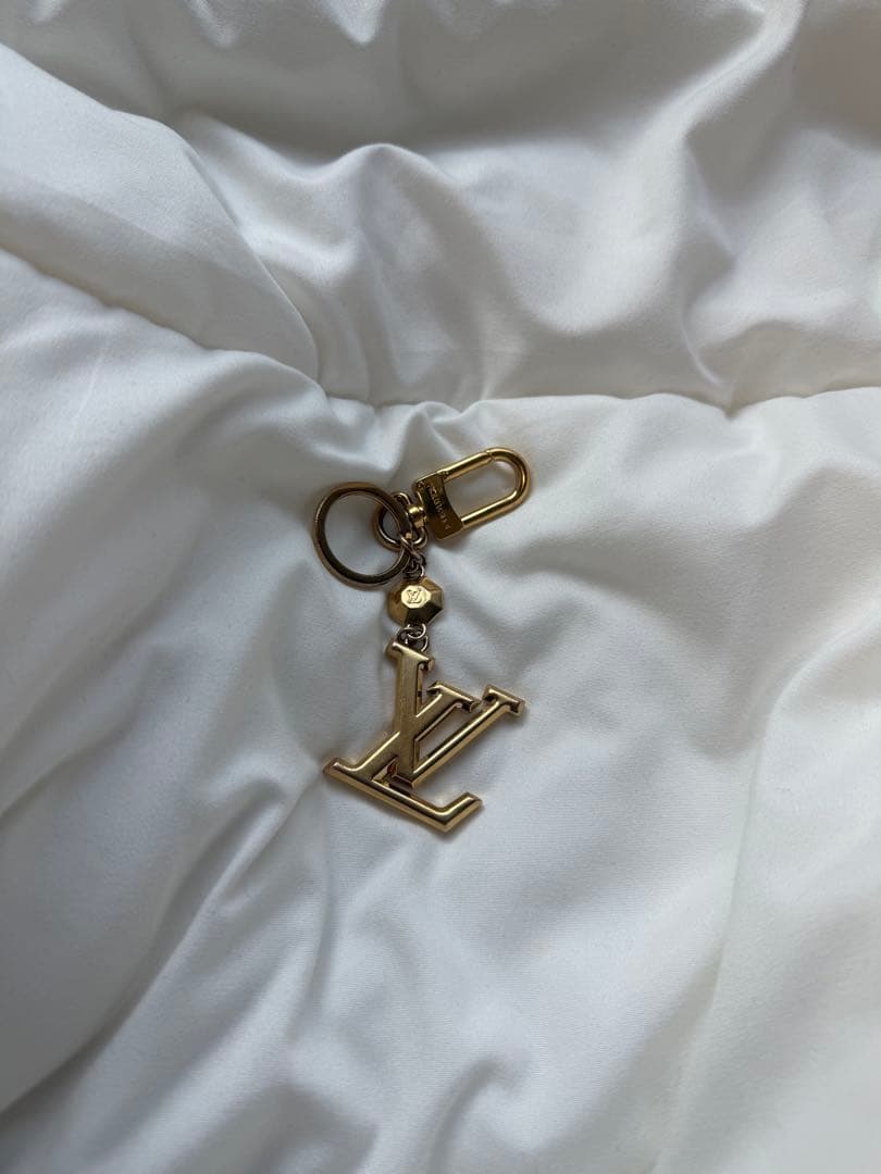 Louis Vuitton キーホルダー 楽天市場】ルイヴィトン【Louis Vuitton】M62736 ジェフクーンズ