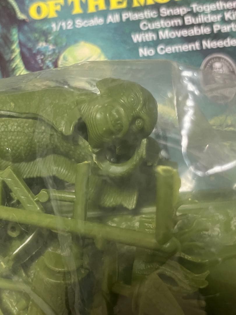 メビウス 半魚人　1/12スケール　プラモデル　特撮