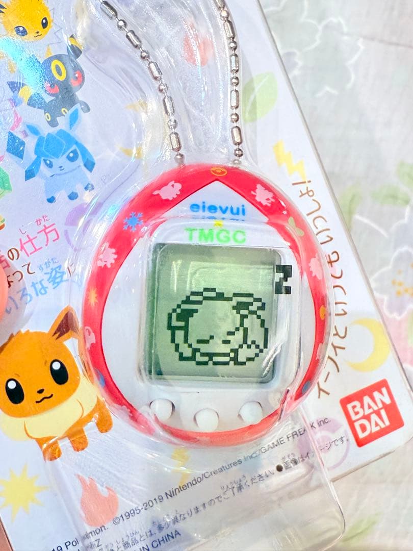 【未開封品】イーブイ×たまごっち　カラフルフレンズver