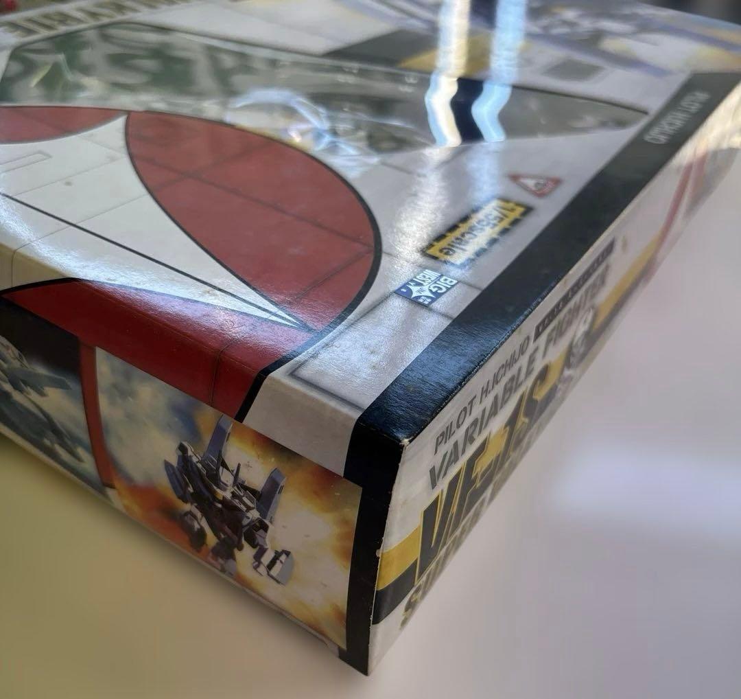 未使用】1/55VF-1S スーパーバルキリー ロイ•フォッカー機 可変戦闘機