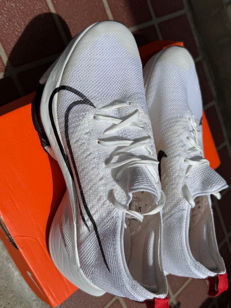 NIKE ズームテンポネクスト%フライニット　26.5cm